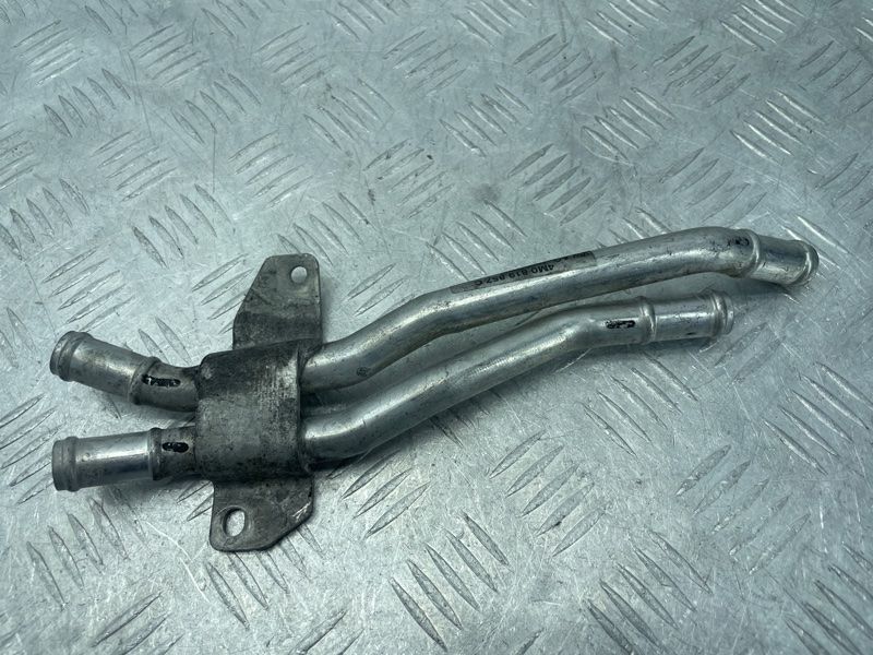 Трубопровод системы охлаждения 4M0819857C Audi Q7