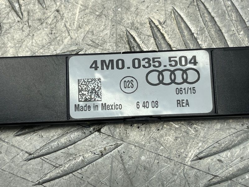 Підсилювач антени Audi Q7