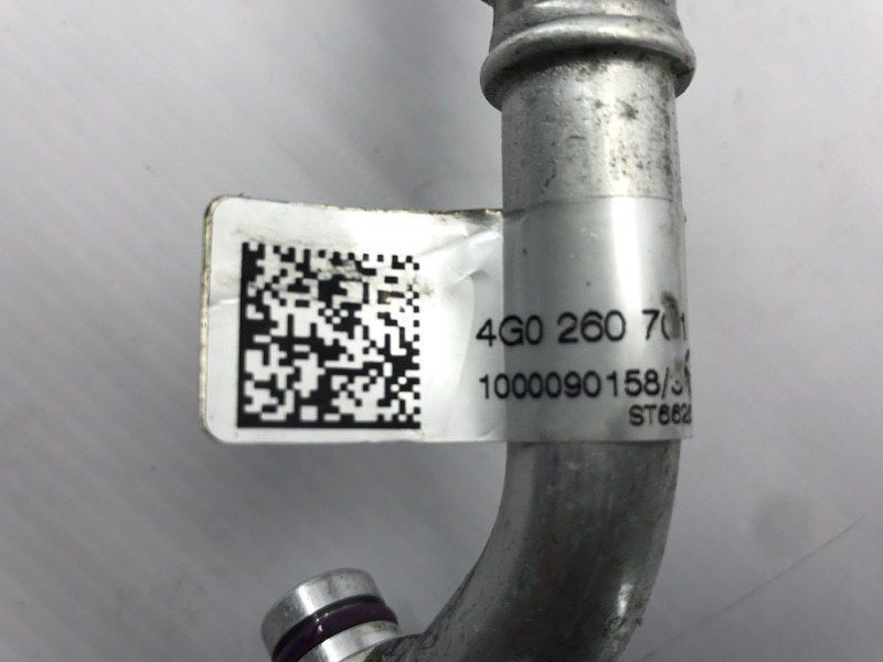 Шланг кондиціонера 4G0260701BQ Audi A6