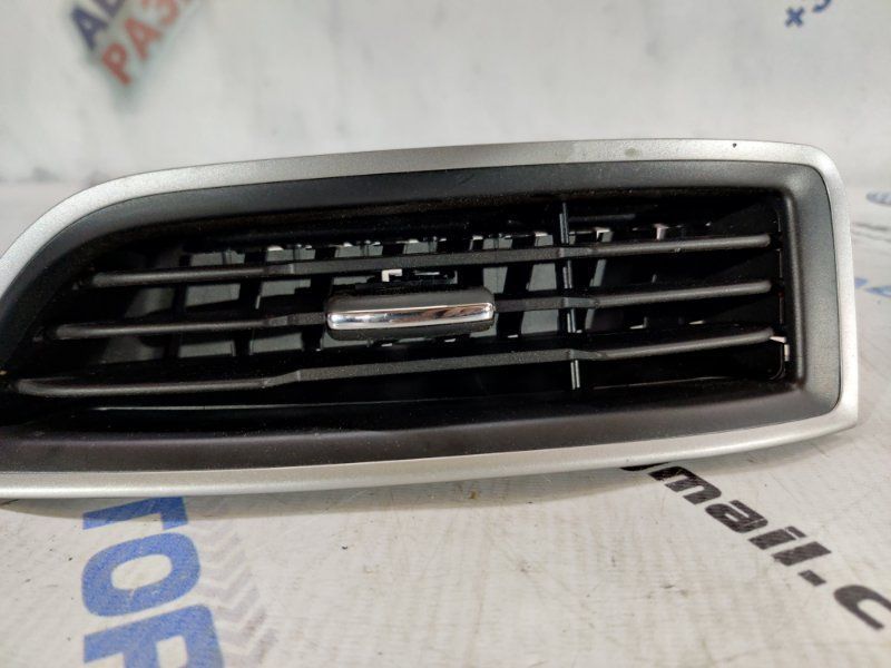 Дефлектор воздуховода EM2B19C682A Ford Edge