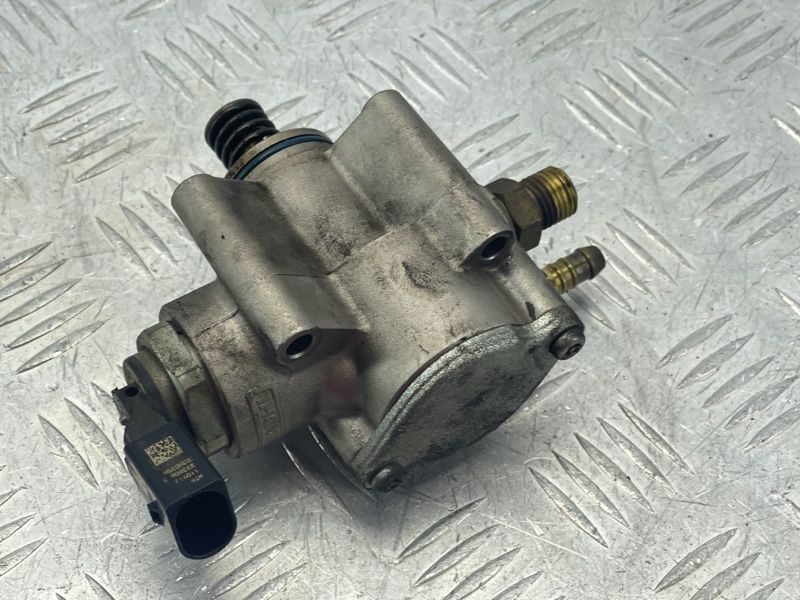 Топливный насос / ТНВД 03H127025N Volkswagen Touareg