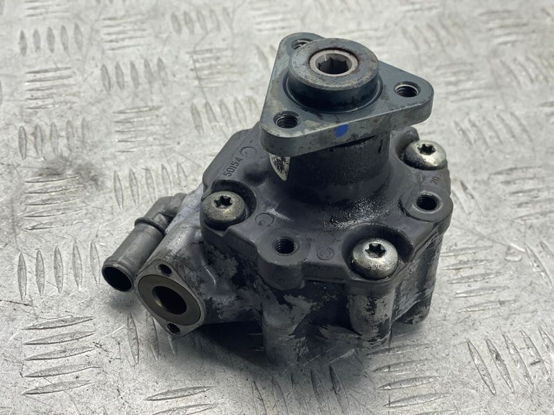 Насос гідропідсилювача керма 7L8422154J Audi Q7