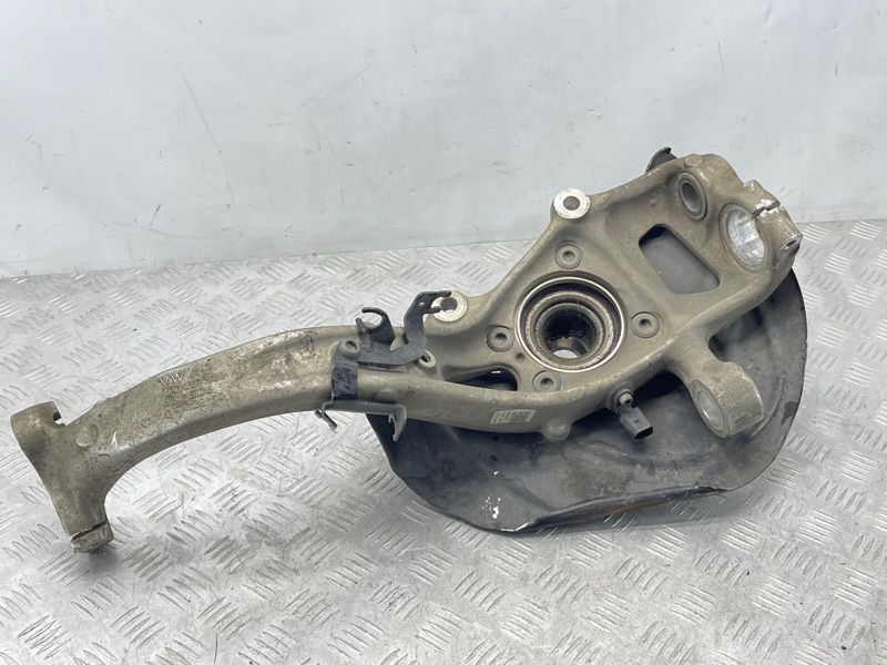 Поворотний кулак / цапфа 4M0407242J Audi Q7