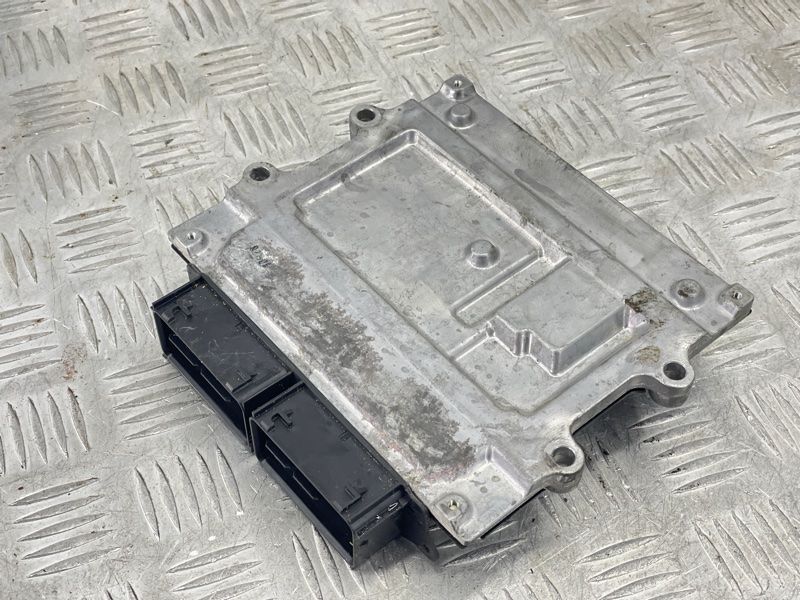 Блок керування двигуном 31452233 Volvo XC90
