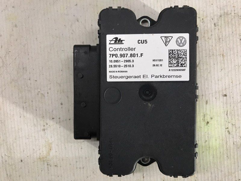 Блок керування стоянковим гальмом 7P0907801F Volkswagen Touareg