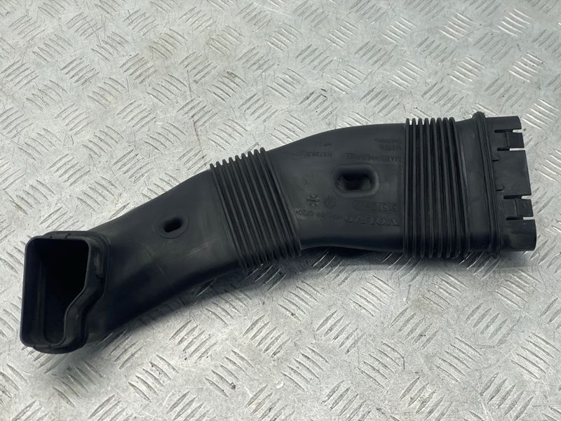 Воздуховод 31370699 Volvo XC60