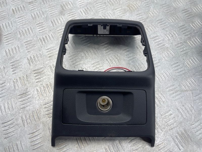 Накладка центральної консолі 8W0864376 Audi A4 Allroad