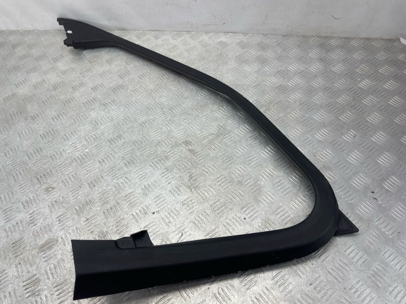 Накладка дверей 31696221 Polestar 2