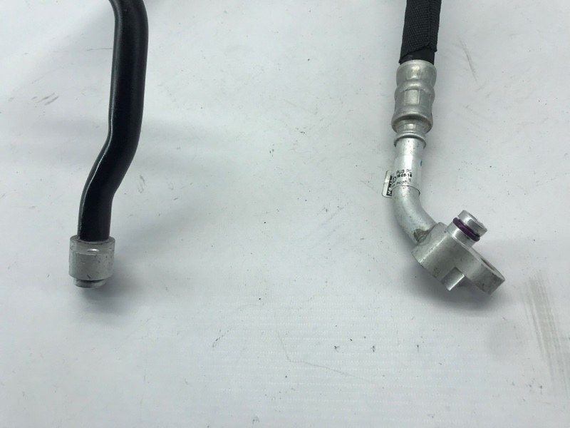 Шланг кондиціонера 4G0260701BQ Audi A6
