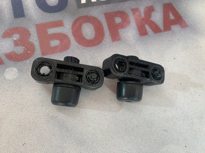 Кронштейн, крепление рамка, держатель 8R0827239 Audi A7