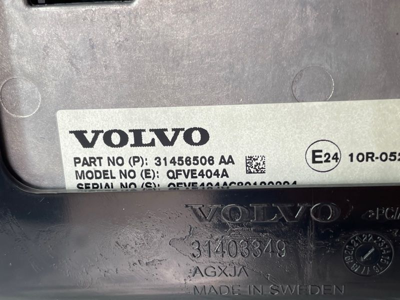 Дисплей Volvo XC90