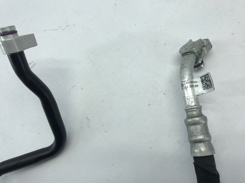 Шланг кондиціонера 4G0260701BQ Audi A6