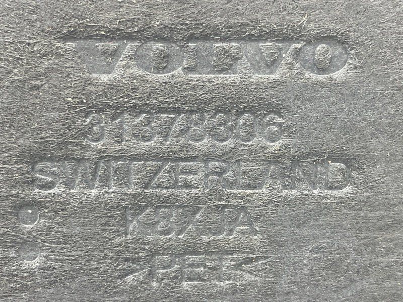 Шумоізоляція двигуна 31378306 Volvo XC90