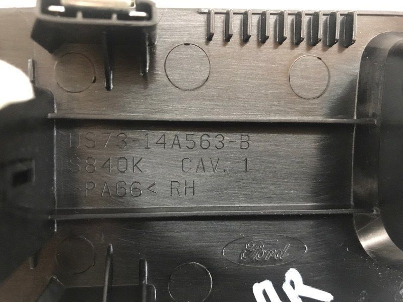 Декоративна вставка дверей DS7314A563B Ford Fusion