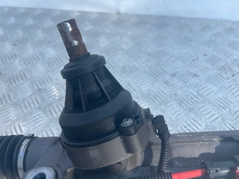 Рулевая рейка 8R1423055BE Audi Q5