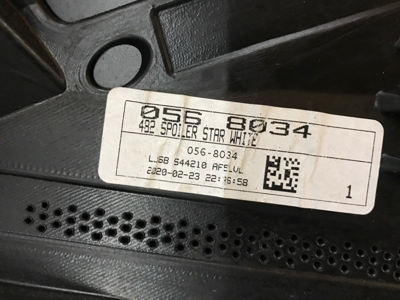 Спойлер LJ6BS44230ABW Ford Escape