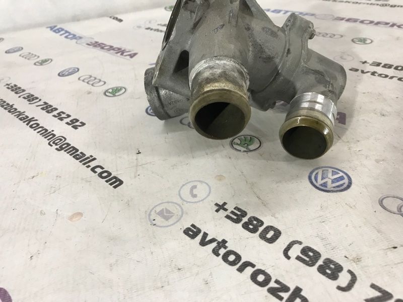 Термостат at4e8594ba Ford Flex