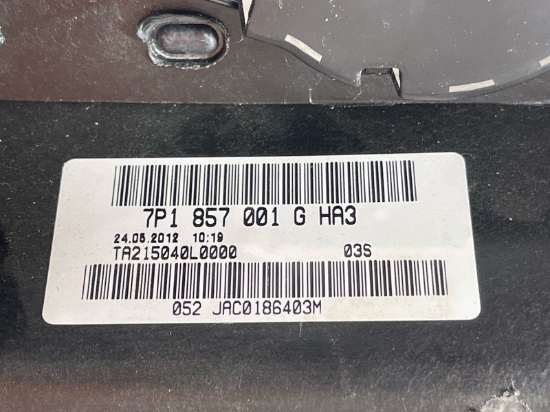 Торпедо з подушкою безпеки 7P1857001GHA3 Volkswagen Touareg
