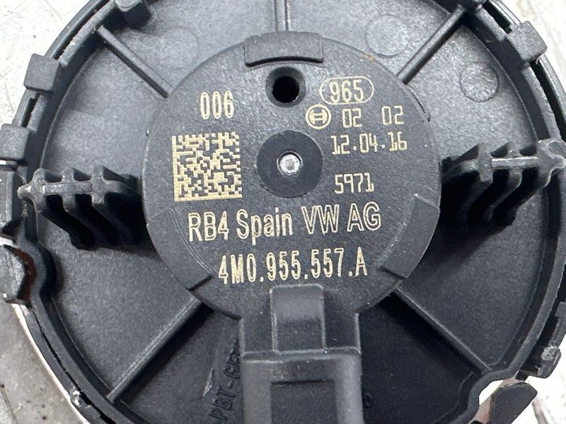 Датчик удару 4M0955557A Audi Q7