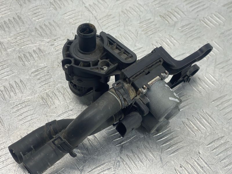 Блок клапанів обігрівача 4F1959617B Audi A6
