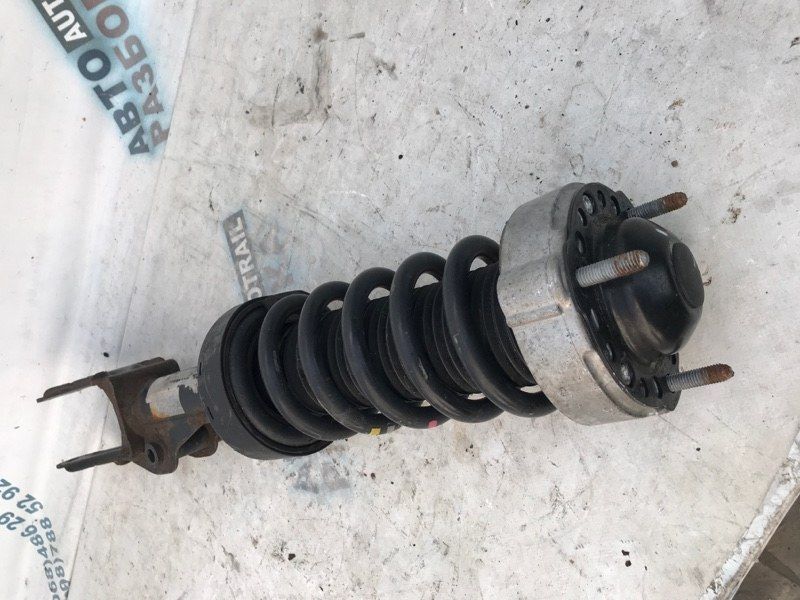 Стойка амортизатора в сборе с пружиной 7P6413032AJ Volkswagen Touareg