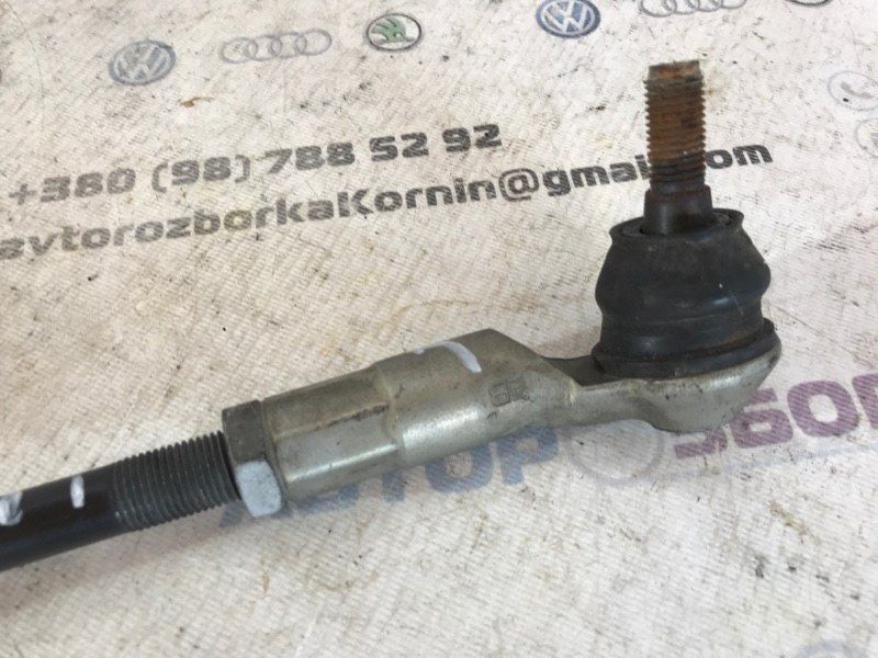 Рульова тяга з наконечником Volkswagen Jetta