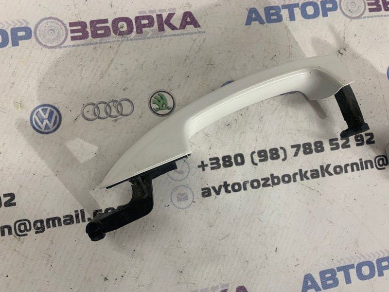 Ручка дверей зовнішня 3C0837206 Volkswagen CC