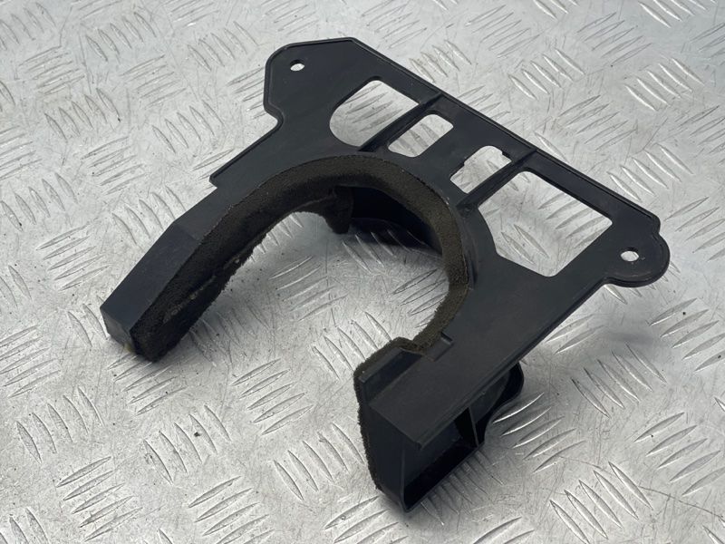 Кожух півосі 4G0863189 Audi A6