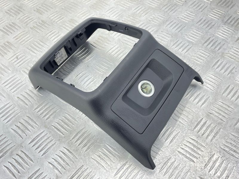 Накладка 8W08643766PS Audi A4