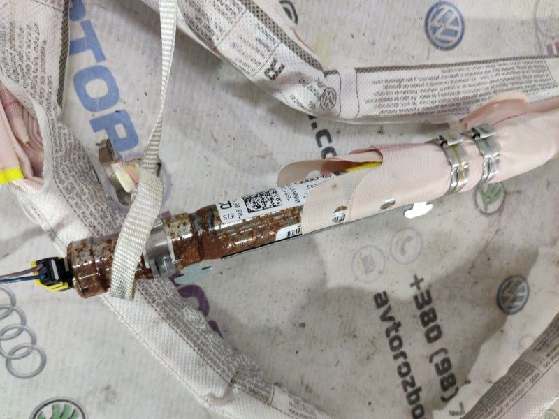 Шторка безпеки бічна / Airbag 3C8880742C Volkswagen CC