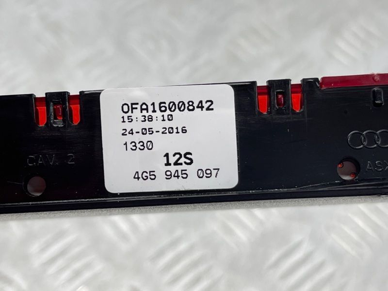 Стоп / Фонарь дополнительный 4G5945097 Audi A6