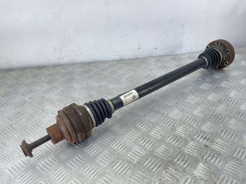 Піввісь 4M0501203D Audi Q7