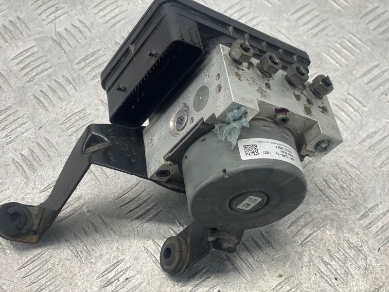 Блок ABS CV612C219CE Ford Escape