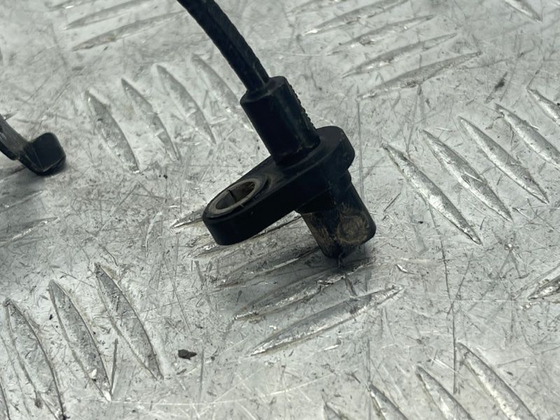 Датчик ABS DG9C2C190CD Ford Fusion