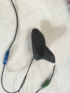 Антенна плавник 3C0035507AB Volkswagen Tiguan