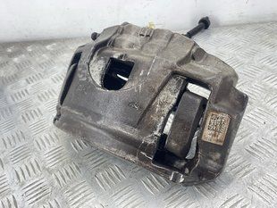 Суппорт тормозной 4H0615123B Audi A8