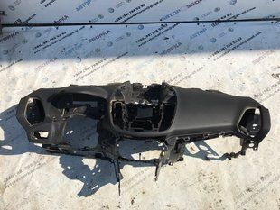 Торпедо с подушкой безопасноти Ford Escape