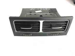 Дефлектор повітропроводу 7p6819203a Volkswagen Touareg