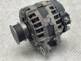Генератор 31489212 Volvo XC40