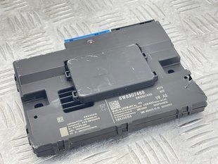 Діагностичний інтерфейс для шини даних (Gateway) 8W8907468 Audi Q7