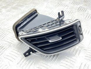 Дефлектор повітропроводу 687614GA0A Infiniti Q50
