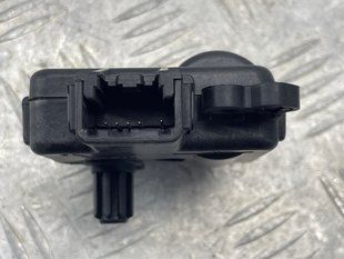 Моторчик заслонки отопителя GS7H19E616BA Ford Edge