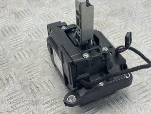 Селектор АКПП 8W1713041N Audi A4