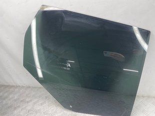 Стекло двери 30745622 Volvo XC60