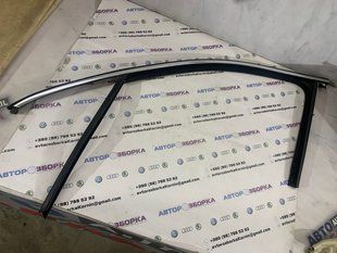 Ущільнювач дверей 7P0837431H Volkswagen Touareg