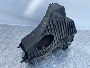 Корпус воздушного фильтра 7P6129601 Volkswagen Touareg