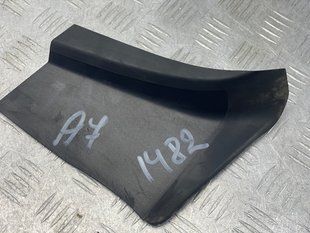 Накладка заднего фонаря 4G8945256A Audi A7