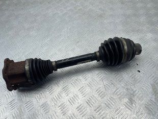 Полуось 8K0407271AJ Audi S4