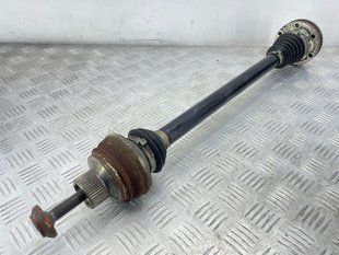 Полуось 8R0501203C Audi Q5