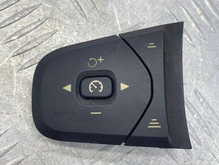 Кнопки руля 31433466 Volvo XC60
